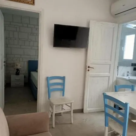 Casita Blanca *